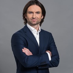 Author profile picture