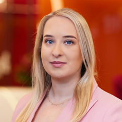 Author profile picture