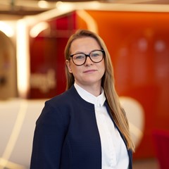 Author profile picture