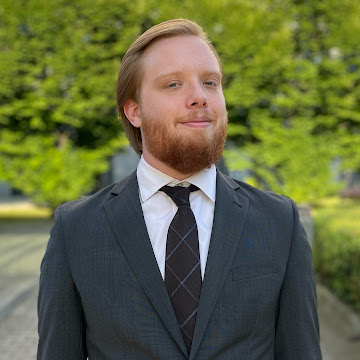 Author profile picture